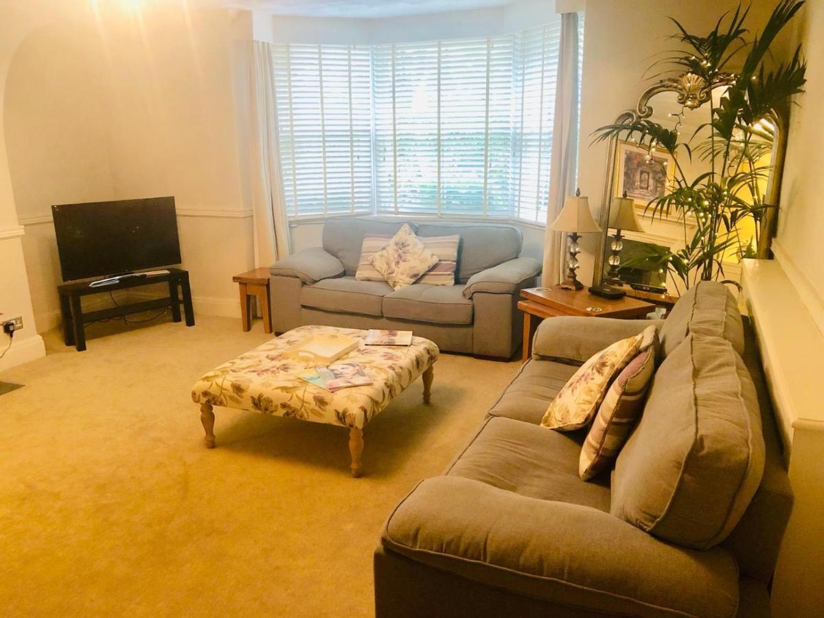 Ilkley Central One Apartment Luaran gambar